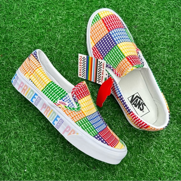 Vans Classic Slip On Pride - Picture 5 of 8